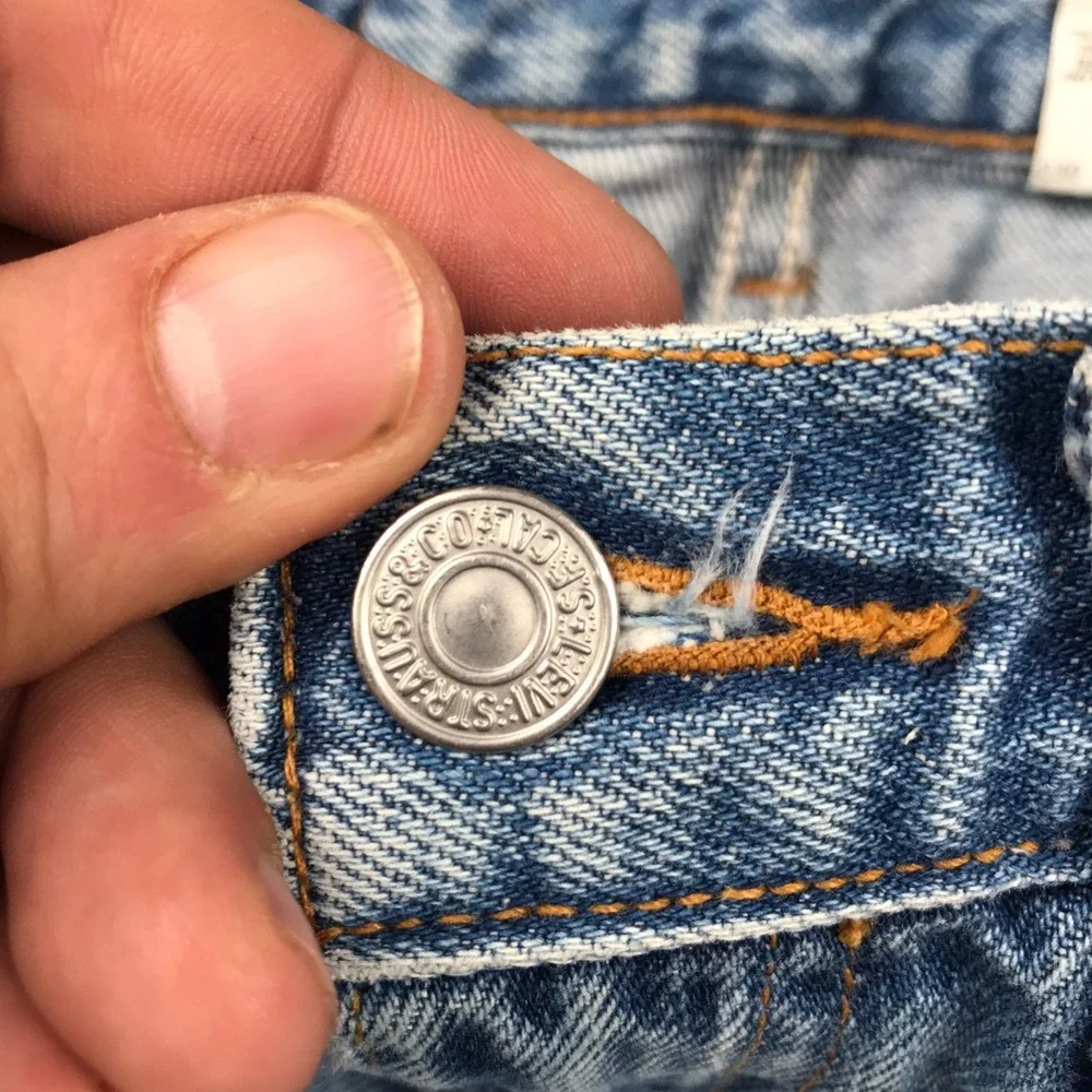 Levis leather belt